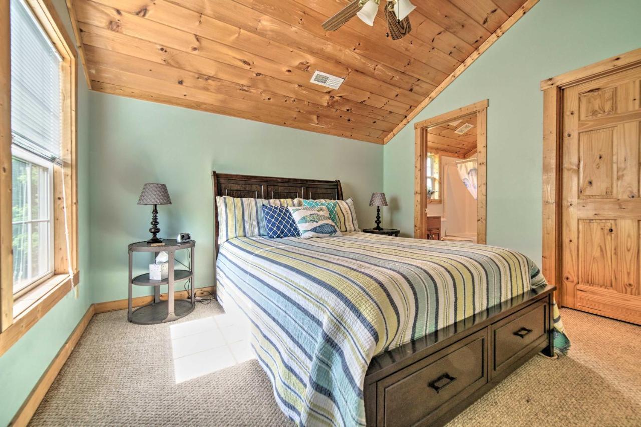 Sevierville Lake House With Deck And Foosball Table! Esterno foto